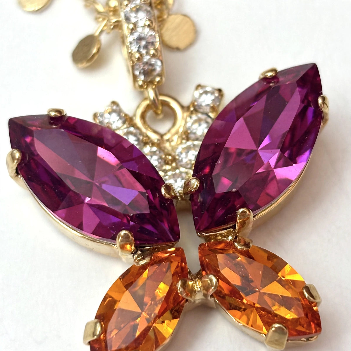 The Pendant of Wonder · Luna ·