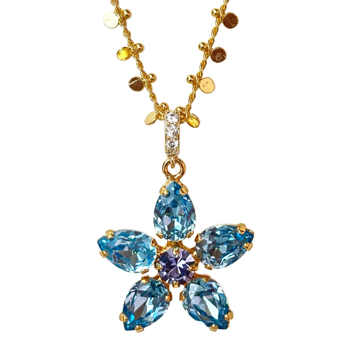 The Pendant of Softness · Capétia ·