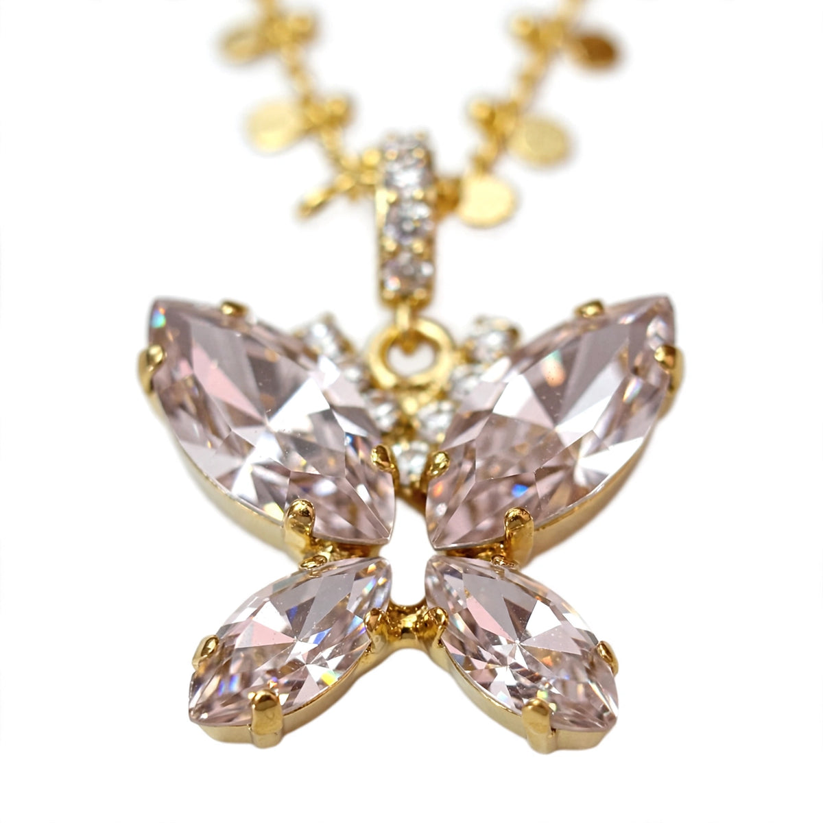 The Pendant of Luck · Luna ·