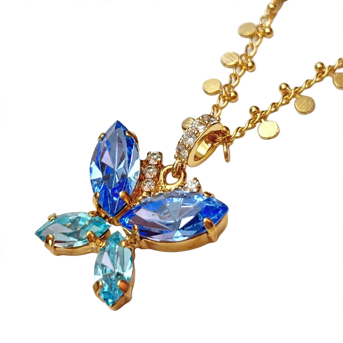 The Pendant of Regency · Luna ·
