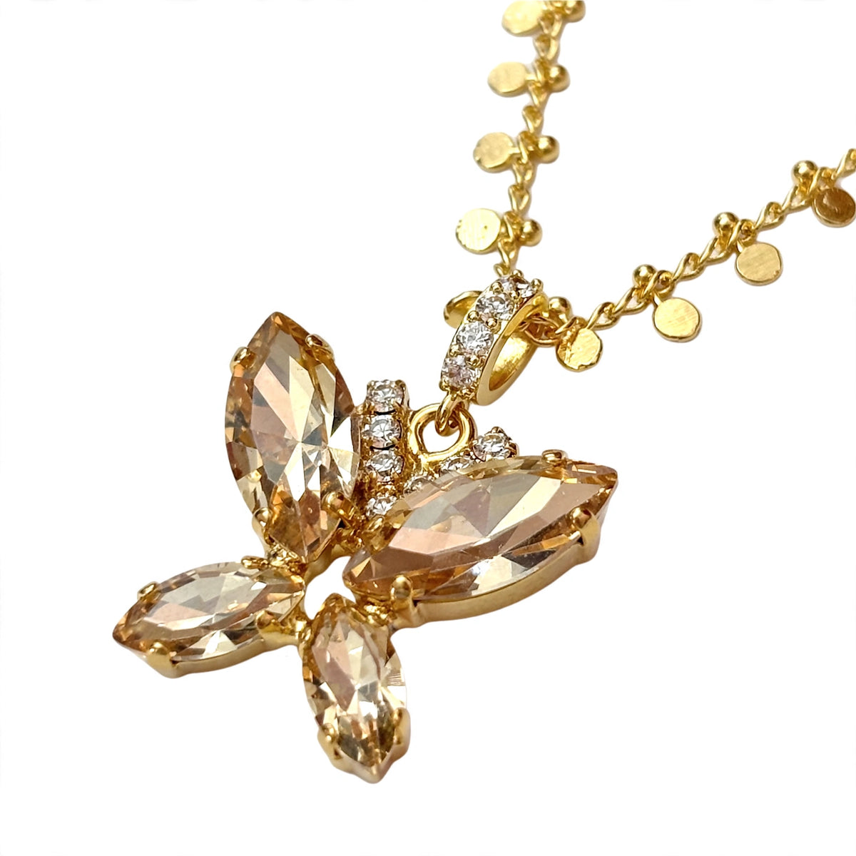 The Pendant of Felicity · Luna ·