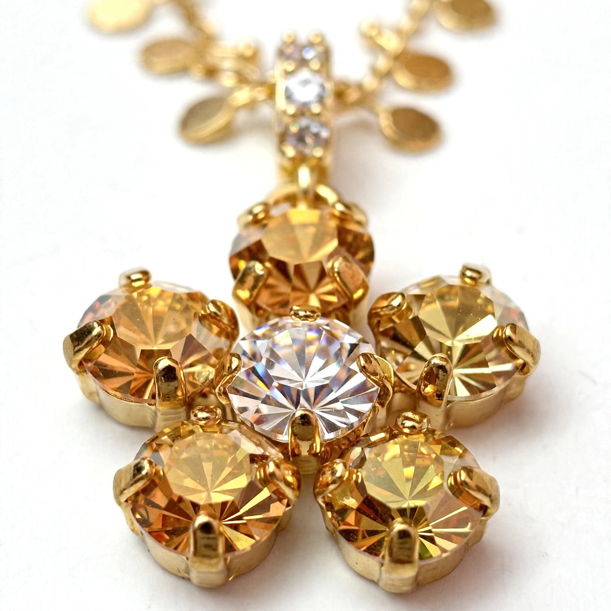 The Pendant of Sunburst · Mini Lili ·