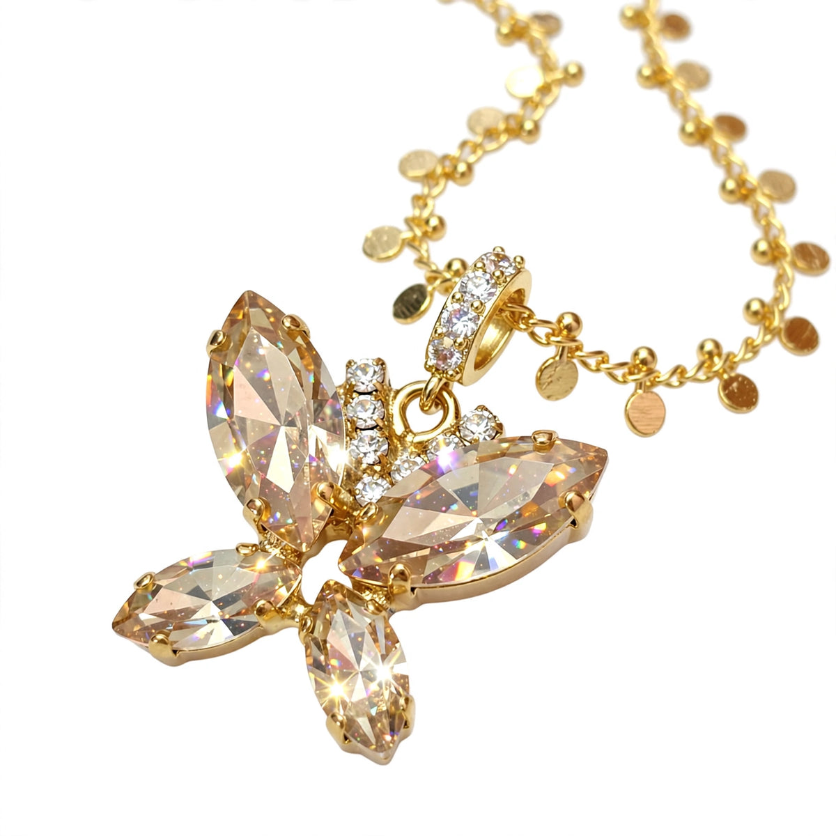 The Pendant of Felicity · Luna ·