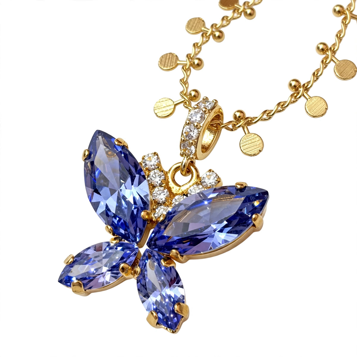 The Pendant of Prophecy · Luna ·