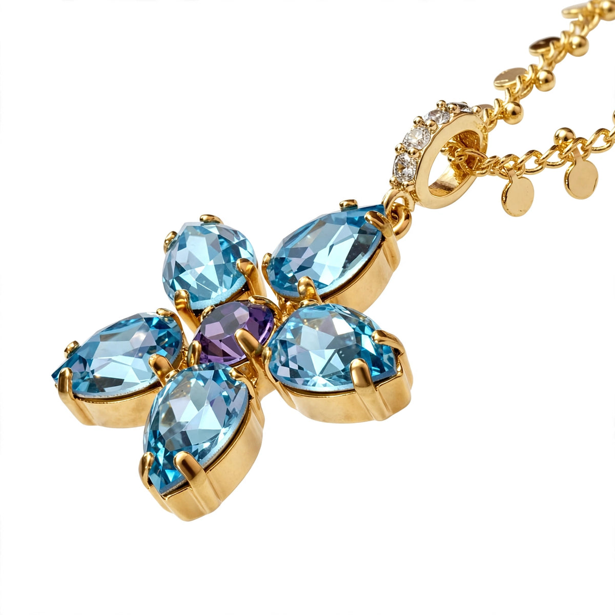 The Pendant of Softness · Capétia ·