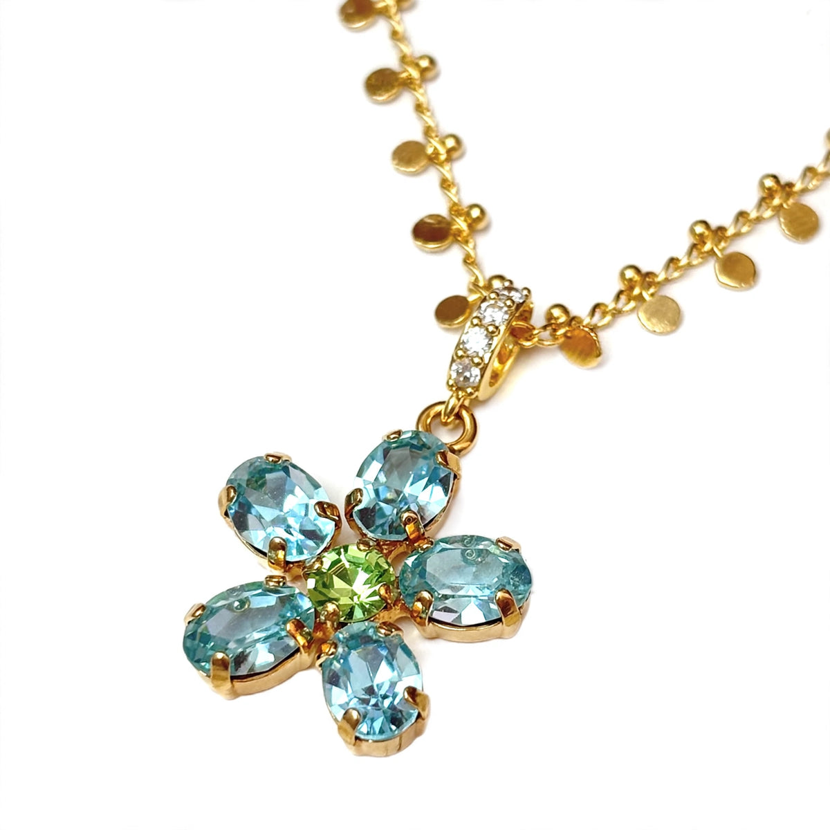 The Pendant of Serenity · Fluette ·