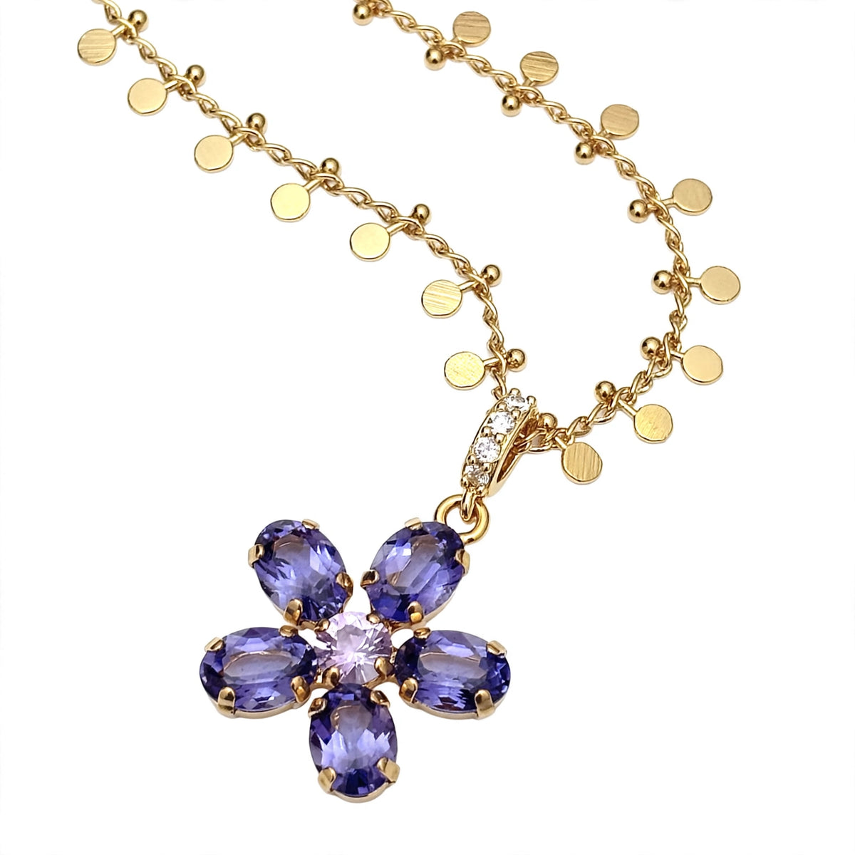 The Pendant of Transformation · Fluette ·