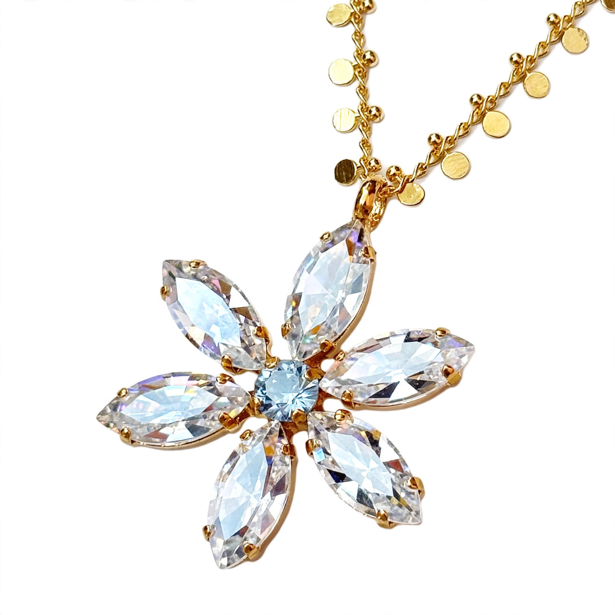 The Pendant of Regality · Cora Grande ·