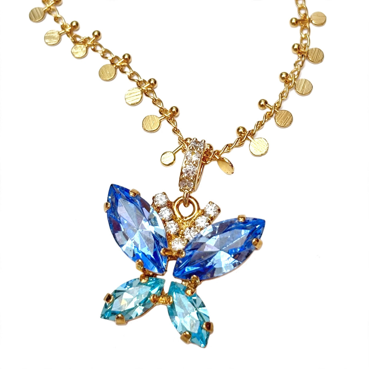 The Pendant of Regency · Luna ·