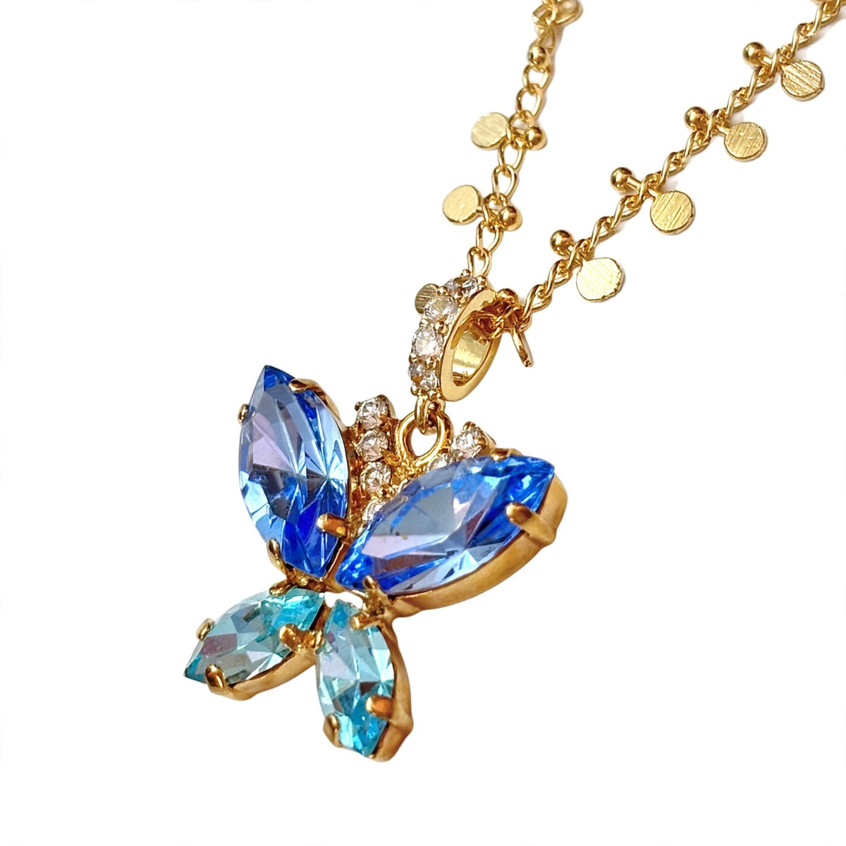 The Pendant of Regency · Luna ·